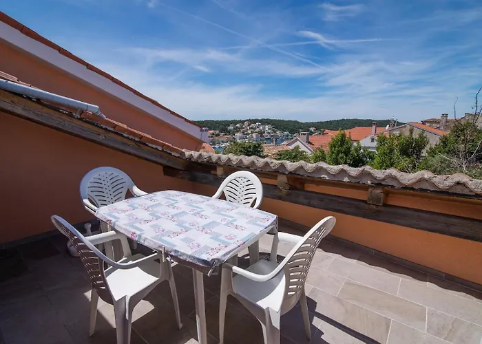 아파트 By The Sea Losinj, Losinj - 20783